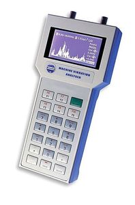 تحلیل گر ارتعاش | با دستگاه ضبط داده ها