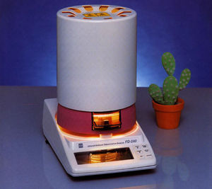 ترازوی تحلیل رطوبت | دیجیتال