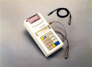  ضخامت سنج پوشش محافظ  |  قابل حمل