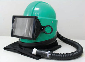 ماسک تنفسی| دارای تامین کننده هوا| سبک وزن