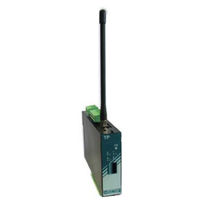 فرستنده رادیویی