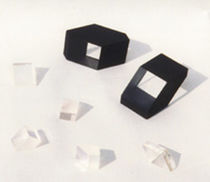 منشور با زاویۀ قائم | شیشه