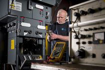 دستگاه اتصال برای توزیع قدرت 