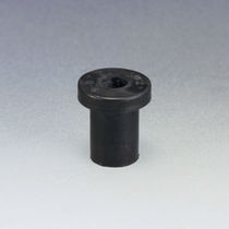 قید و بست عایق