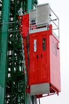 سرویس و نگهداری آسانسور | پرسنل و مواد