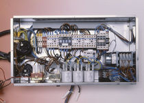 گلند رزوه شدۀ کابل | نایلون |ضد آب | دم خوکی