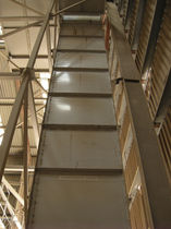 بالابر سطل | دارای زنجیر